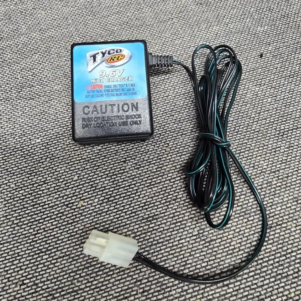 Tyco RC Battery Charger 9.6V NiCd B-2997S Vintage 1995 Black Good Tamiya Plug
